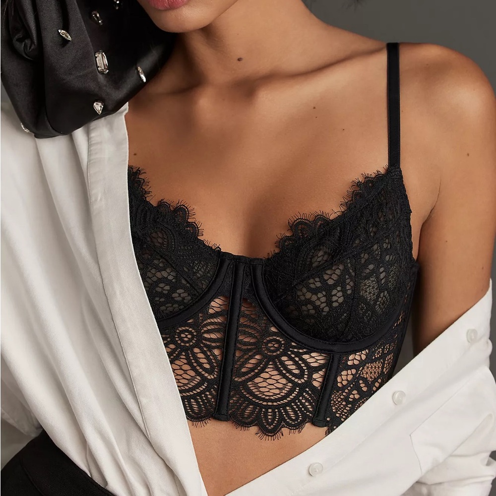 NWT Anthropologie Giselle Lace Bustier
